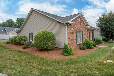 195 Stadium Oaks Drive, Clemmons, NC 27012 - Photo 5