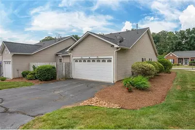 195 Stadium Oaks Drive, Clemmons, NC 27012 - Photo 9