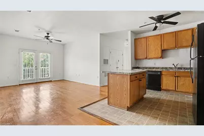 3431 N Church Street #307, Greensboro, NC 27405 - Photo 9