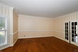 4244 Saddlewood Forest Dr, Winston-Salem, NC 27106 - Photo 3