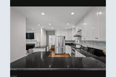719 Dover Road, Greensboro, NC 27408 - Photo 25