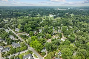 719 Dover Rd, Greensboro, NC 27408 - Photo 47