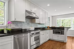 719 Dover Rd, Greensboro, NC 27408 - Photo 23