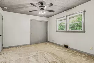 107 Hilltop Rd, Thomasville, NC 27360 - Photo 11