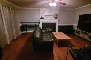 14 Country Woods Ct, Greensboro, NC 27410 - Photo 5