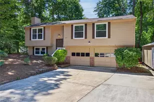 1109 Century Park Ave, Kernersville, NC 27284 - Photo 1