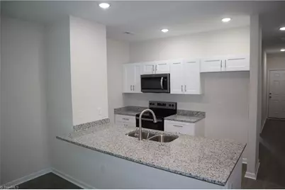 2912 Bainbridge Drive, Winston-Salem, NC 27105 - Photo 3
