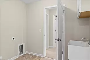 3694 Vestavia Dr, Kernersville, NC 27284 - Photo 21
