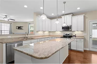 3694 Vestavia Drive, Kernersville, NC 27284 - Photo 11