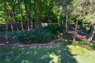 4017 Preswick Ct, High Point, NC 27265 - Photo 33