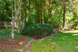 4017 Preswick Ct, High Point, NC 27265 - Photo 35