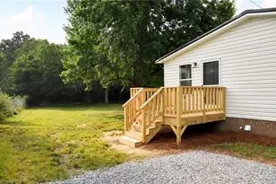 20733 Nc Hwy 109, Denton, NC 27239 - Photo 7