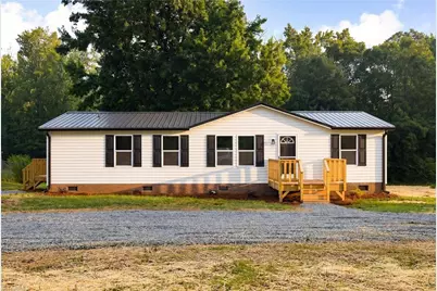 20733 Nc Highway 109, Denton, NC 27239 - Photo 1