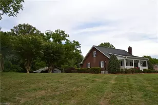 140 Beth Rd, Madison, NC 27025 - Photo 19