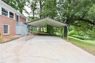 215 Raeford Ave, Lexington, NC 27292 - Photo 33