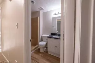 214 Lamplighter Cir, Winston-Salem, NC 27104 - Photo 25