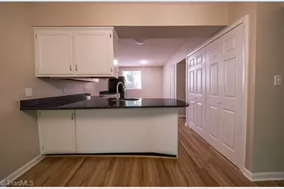 214 Lamplighter Circle, Winston-Salem, NC 27104 - Photo 9