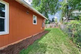 1609 Doune St, Winston-Salem, NC 27127 - Photo 39