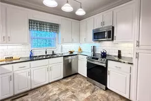 263 Thornecliffe Dr, State Road, NC 28676 - Photo 13