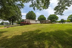1010 John Hill Rd, Walnut Cove, NC 27052 - Photo 29