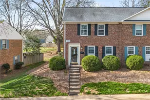 3229 Regents Park Ln, Greensboro, NC 27455 - Photo 3