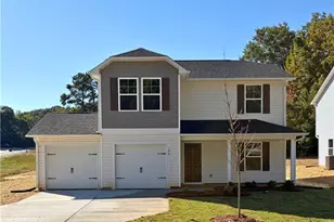 106 Longview St, Lexington, NC 27295 - Photo 1