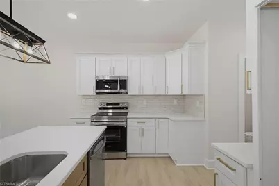 311 Lily Drive, Kernersville, NC 27284 - Photo 11