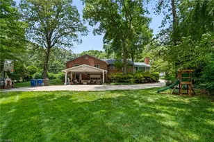 1103 Peace Haven Rd, Winston-Salem, NC 27104 - Photo 43