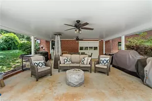 1103 Peace Haven Rd, Winston-Salem, NC 27104 - Photo 35