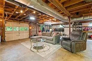 1103 Peace Haven Rd, Winston-Salem, NC 27104 - Photo 31