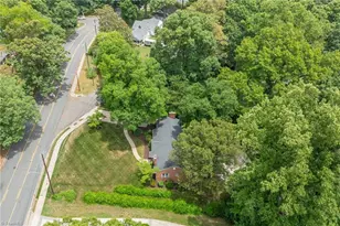 1103 Peace Haven Rd, Winston-Salem, NC 27104 - Photo 47