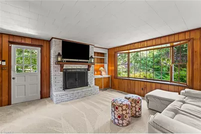 1103 Peace Haven Road, Winston-Salem, NC 27104 - Photo 17