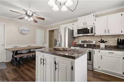 31 Kirk Street, Thomasville, NC 27360 - Photo 7
