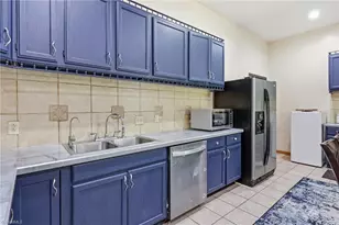 1803 Wilton Gate Dr, Charlotte, NC 28262 - Photo 9