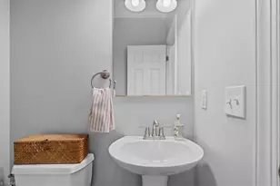 1905 Regents Park Ln, Greensboro, NC 27455 - Photo 23