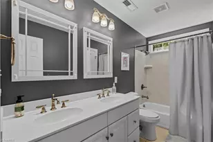 1905 Regents Park Ln, Greensboro, NC 27455 - Photo 39