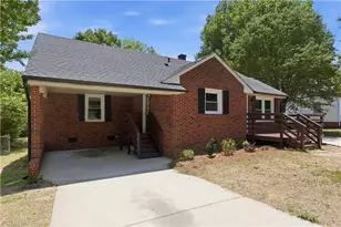 2258 May Dr, Burlington, NC 27215 - Photo 3