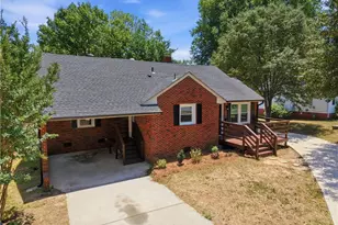 2258 May Dr, Burlington, NC 27215 - Photo 33