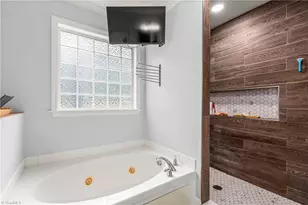 4430 Tipperary Pl, Winston-Salem, NC 27104 - Photo 17