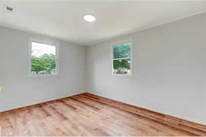 411 Overlook Street, Greensboro, NC 27403 - Photo 13
