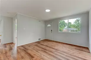 411 Overlook St, Greensboro, NC 27403 - Photo 5