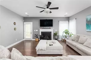934 Sweet Gum Way, Mebane, NC 27302 - Photo 5