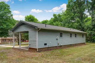 201 Lancaster Rd, Mebane, NC 27302 - Photo 21