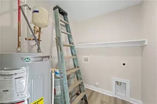 408 E Main St, Yadkinville, NC 27055 - Photo 33