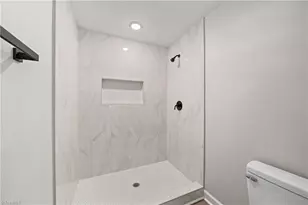 408 E Main St, Yadkinville, NC 27055 - Photo 25