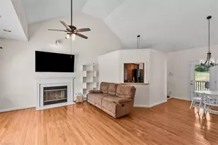 7108 Harper Ridge Ct, Oak Ridge, NC 27310 - Photo 3