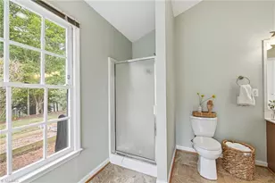 900 Heatherstone Dr, Winston-Salem, NC 27104 - Photo 19
