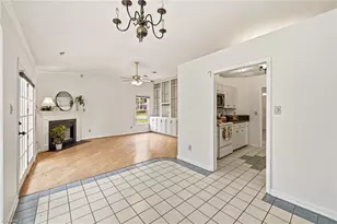 900 Heatherstone Dr, Winston-Salem, NC 27104 - Photo 13