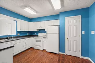 4819 Tower Rd, Greensboro, NC 27410 - Photo 11