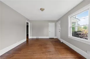 5413 Shattalon Dr, Winston-Salem, NC 27106 - Photo 9